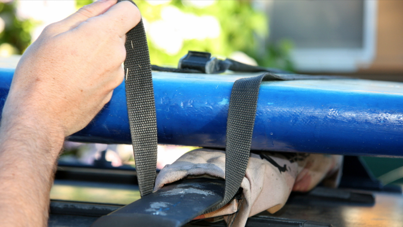 Illustration for article titled How To Tie Things To Your Car's Roof Rack